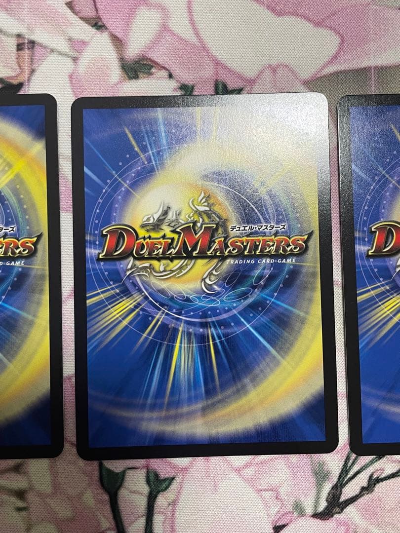 クイーン・ルピア、エリカッチュx 、メアリー・ジェニー　シークレット　花嫁