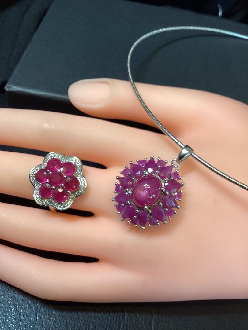 硝*ゴ様 天然ルビーサイズ限定14.5号➕カボションルビーネックレスセット