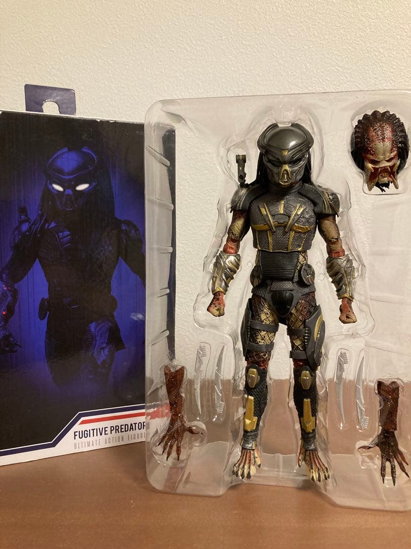 ネカ プレデター フジティブプレデター フィギュア NECA 美品