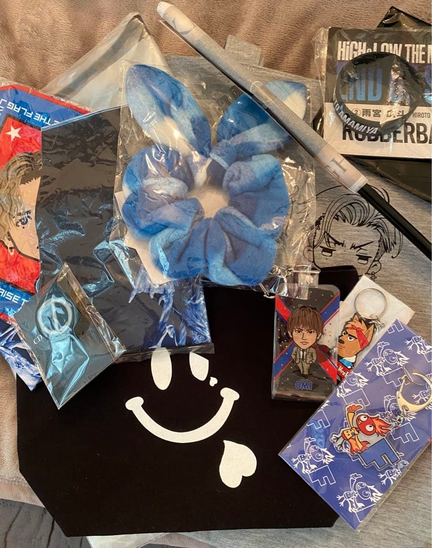 三代目まとめ売り2️⃣☆ØMI 君メイン本日限り特価☆