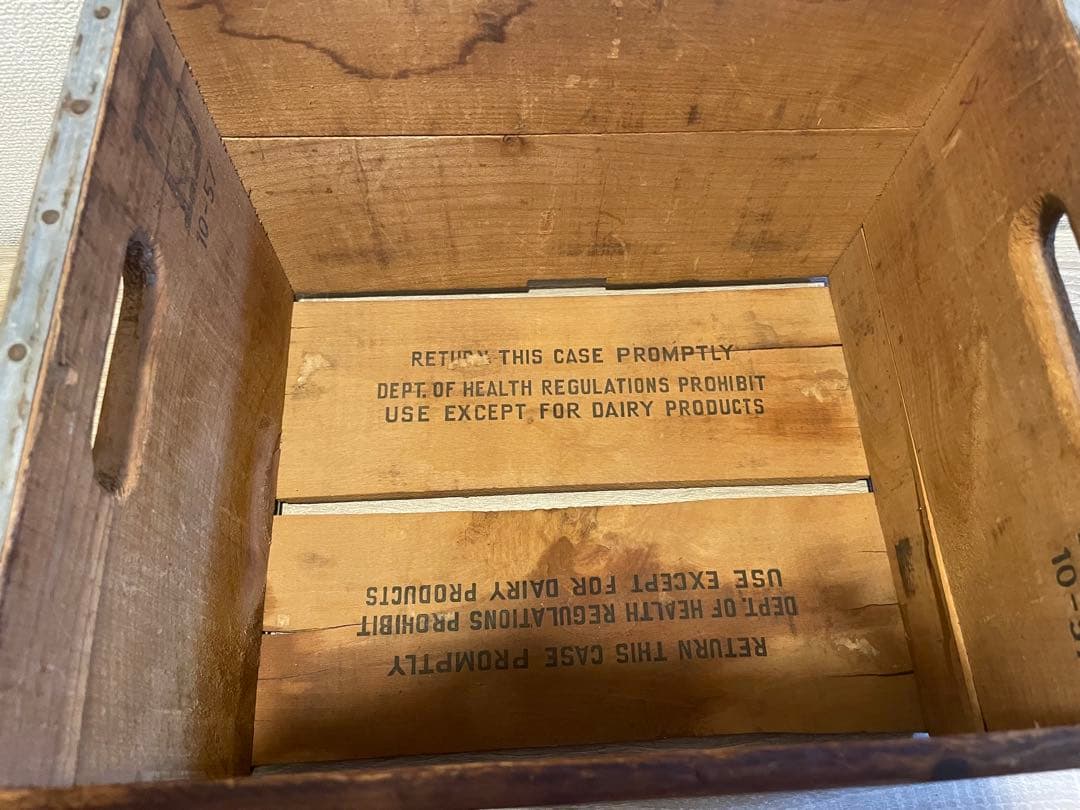 Sealtest ビンテージ　木箱　什器　看板　インダストリアル