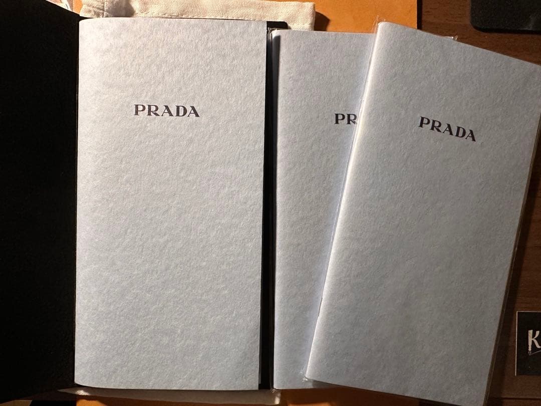 トラベラーズノート　プラダprada レギュラー