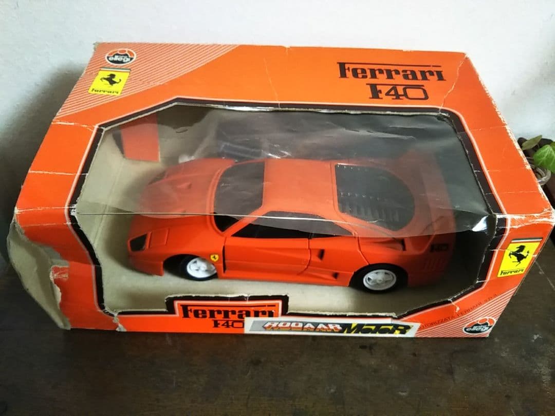 フェラーリ　F40　ラジコン　フィアット　アルファロメオ　アバルト　ランチア