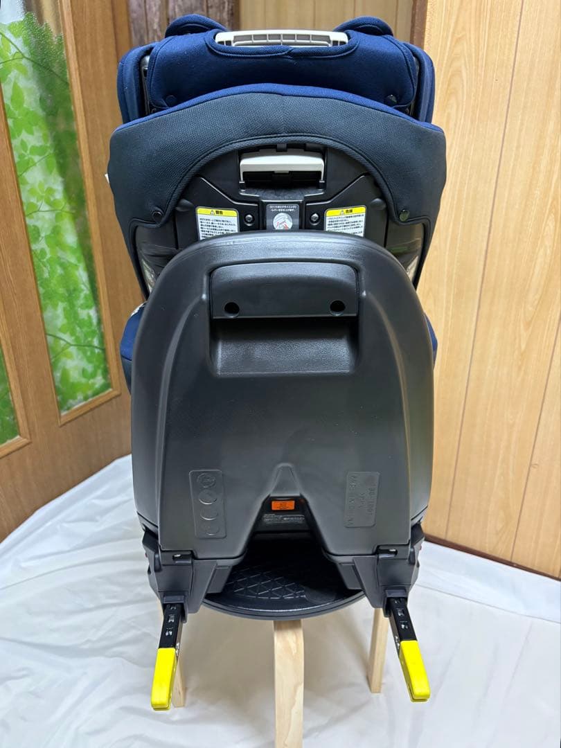 【超美品】アップリカ チャイルドシート ディアターン プラス ISOFIX AB