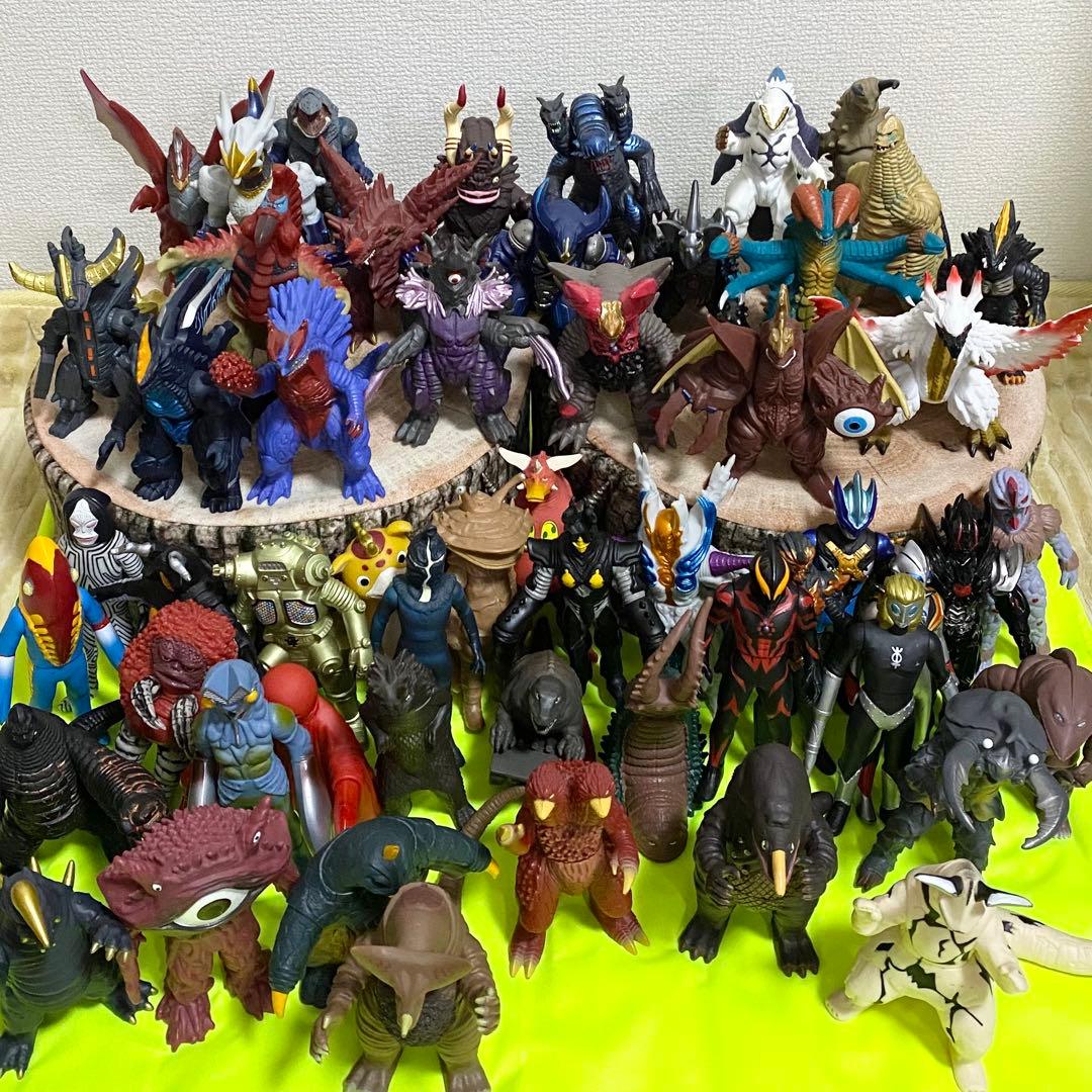 ウルトラ怪獣　ソフビ54体セット①