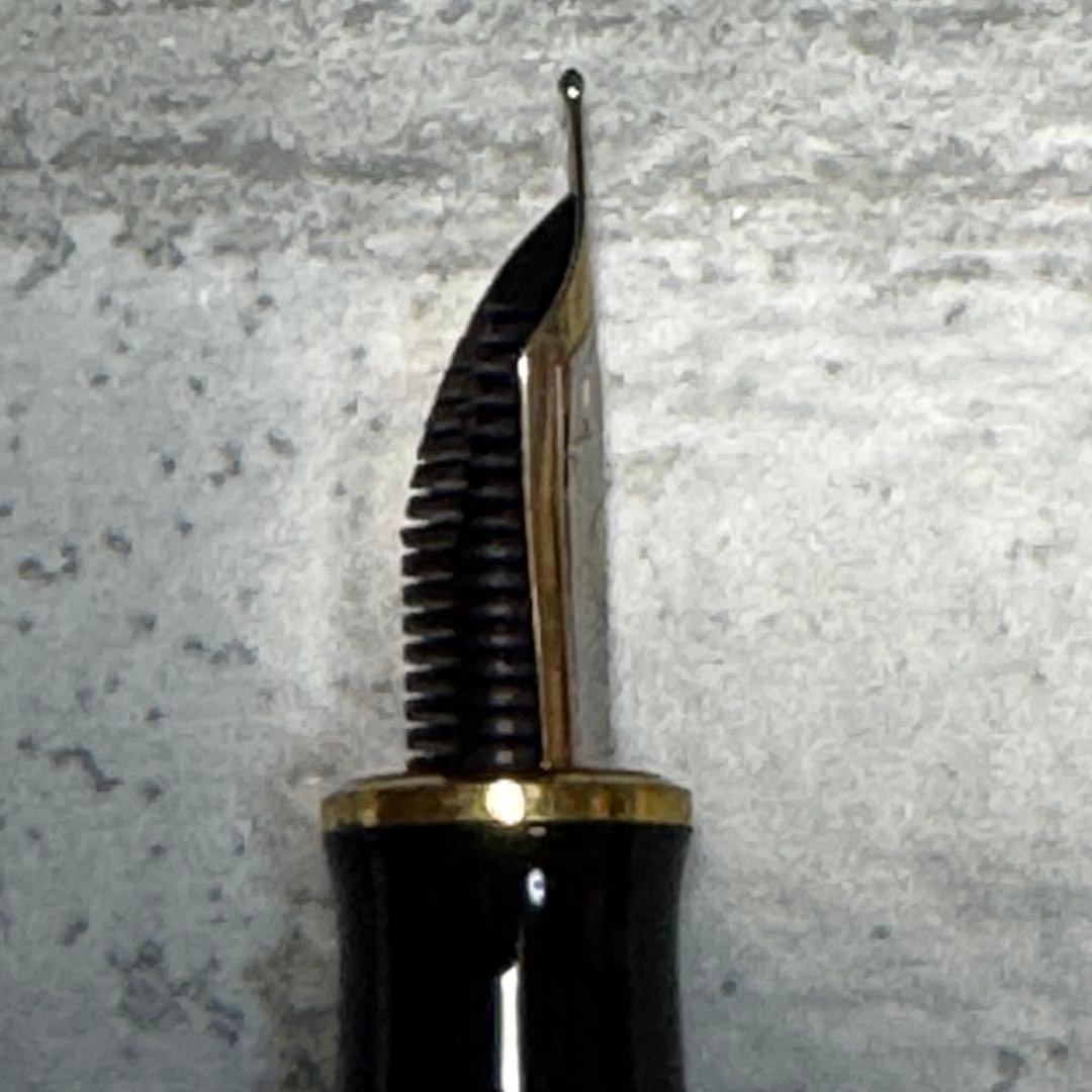 Pelikan（ペリカン）万年筆 スーベレーン M400　EFニブ