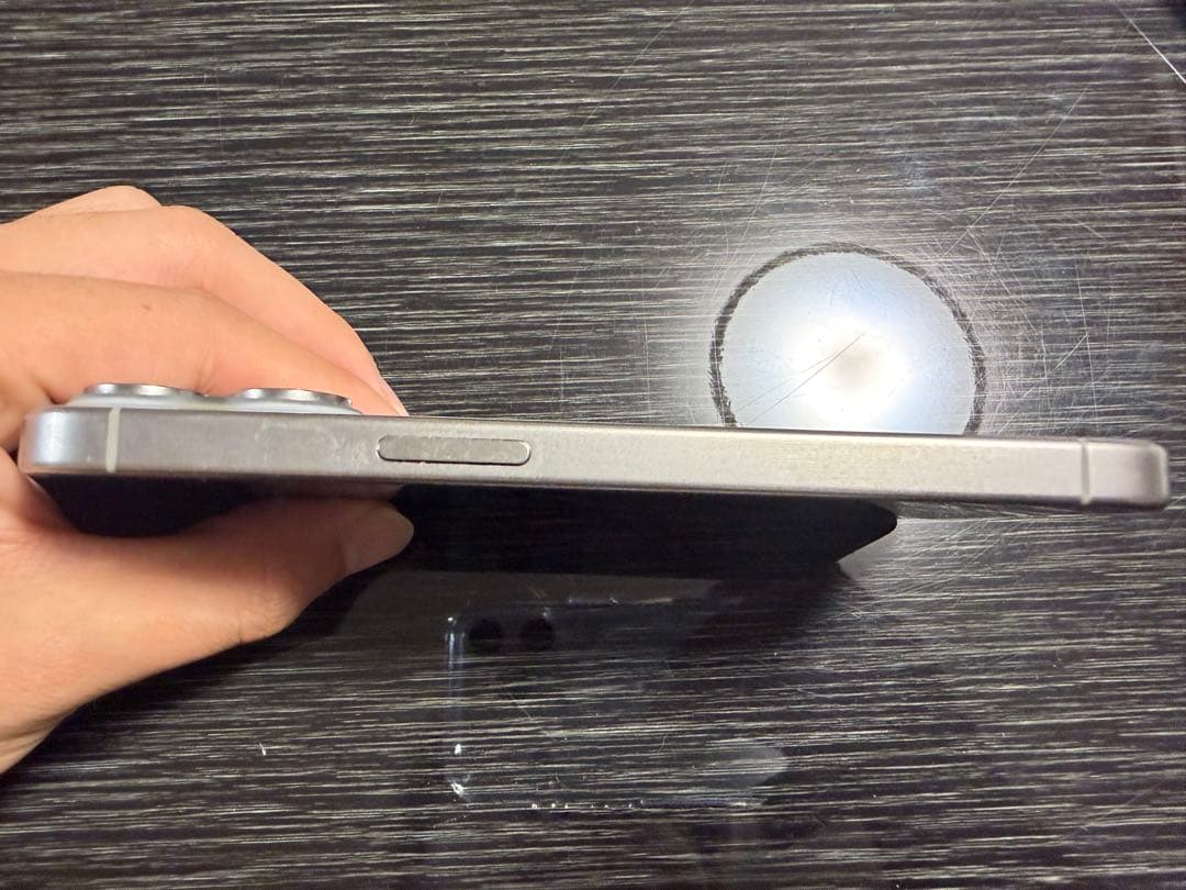 スマートフォン本体 iPhone15pro 128gb