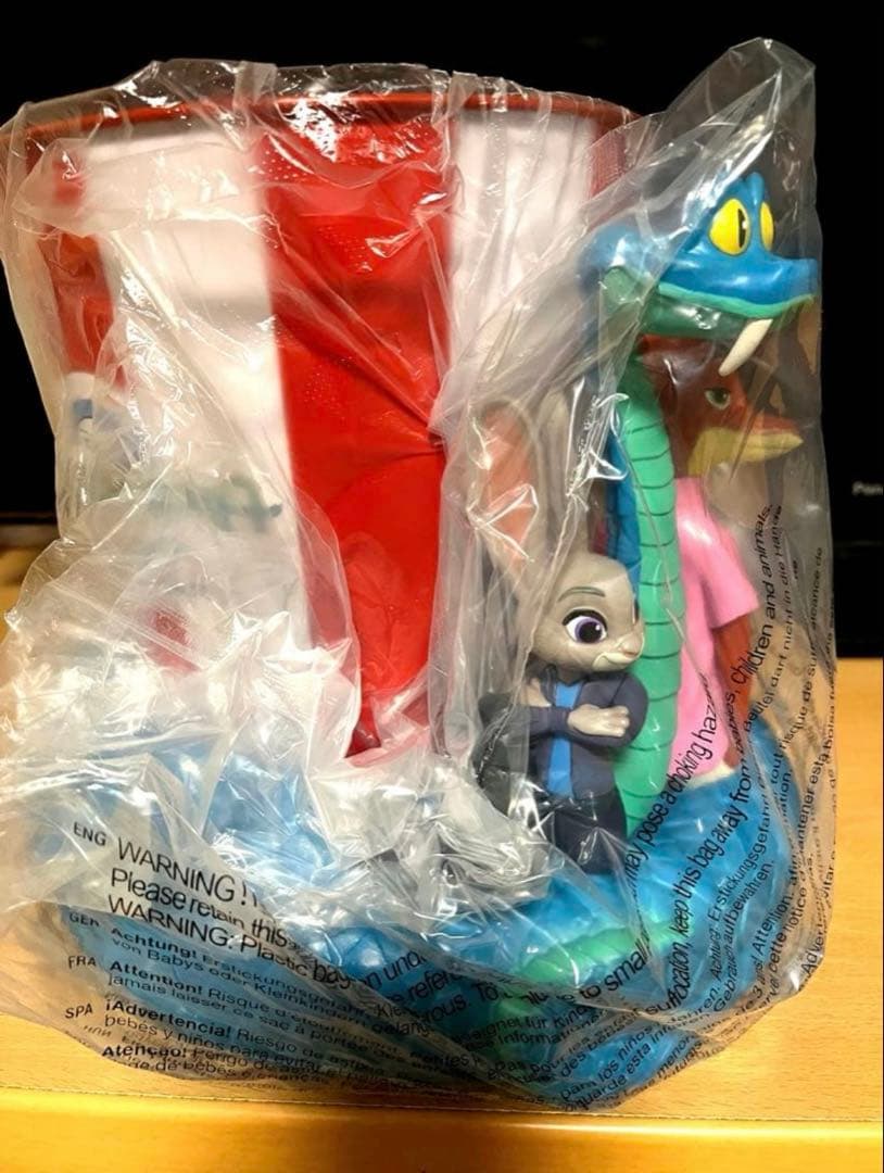 TOHOシネマズ ズートピア2 ポップコーンバケット 映画特典カード付き