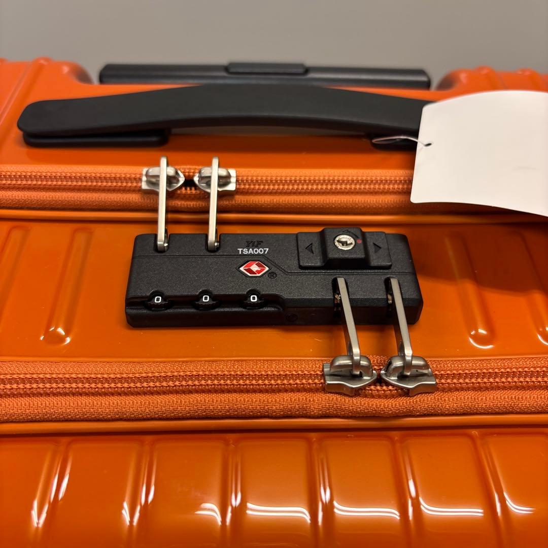 ACE　スーツケース　タッシェ M 59L　フロントポケット 静音キャスター