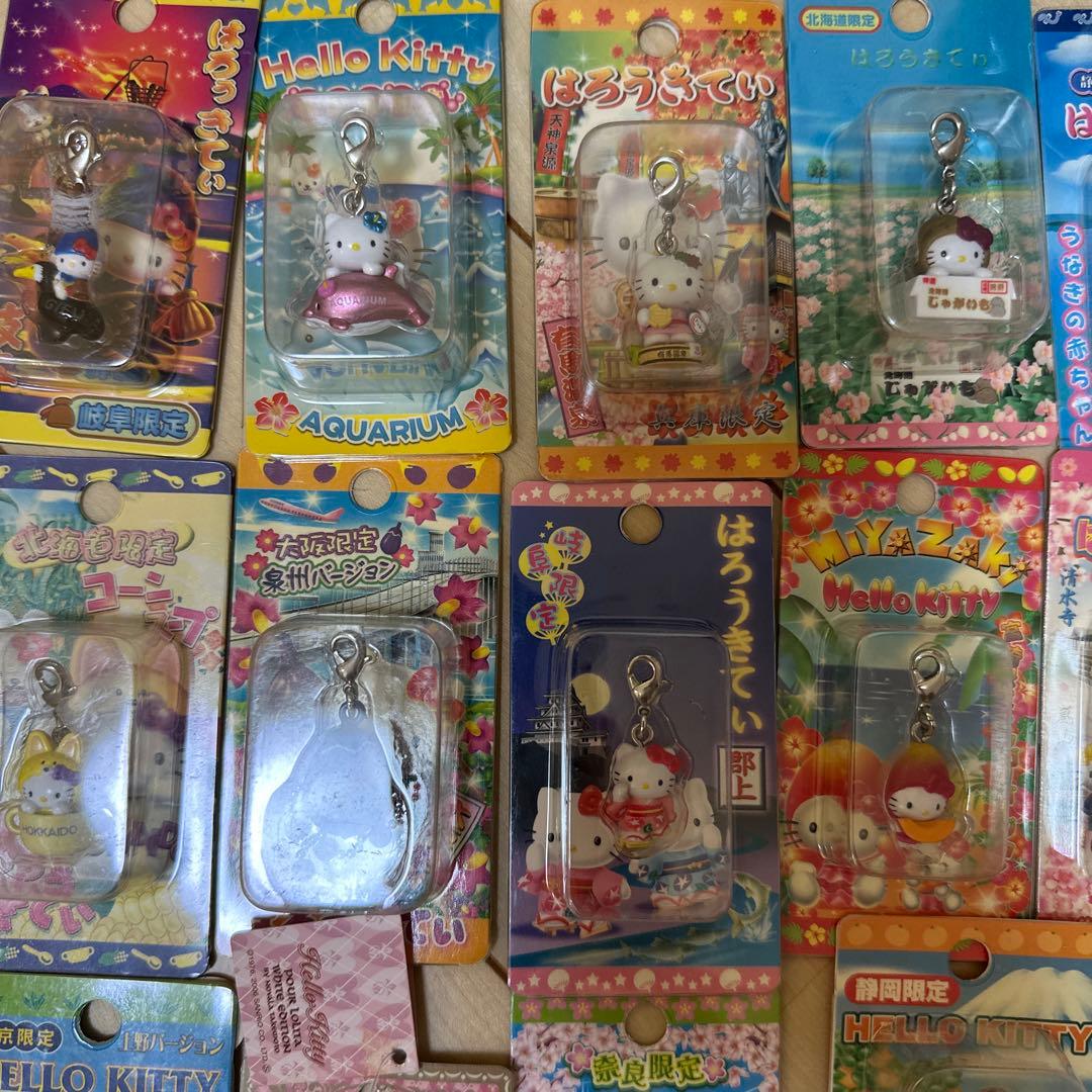 ご当地限定チャーム　55個まとめ売り