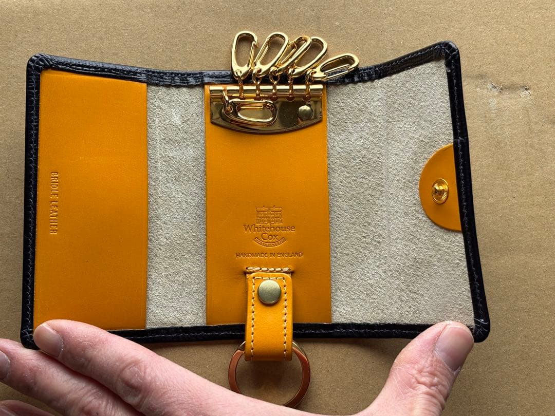 m*5様 Whitehouse Cox s9692 キーケース ネイビー/イエロ