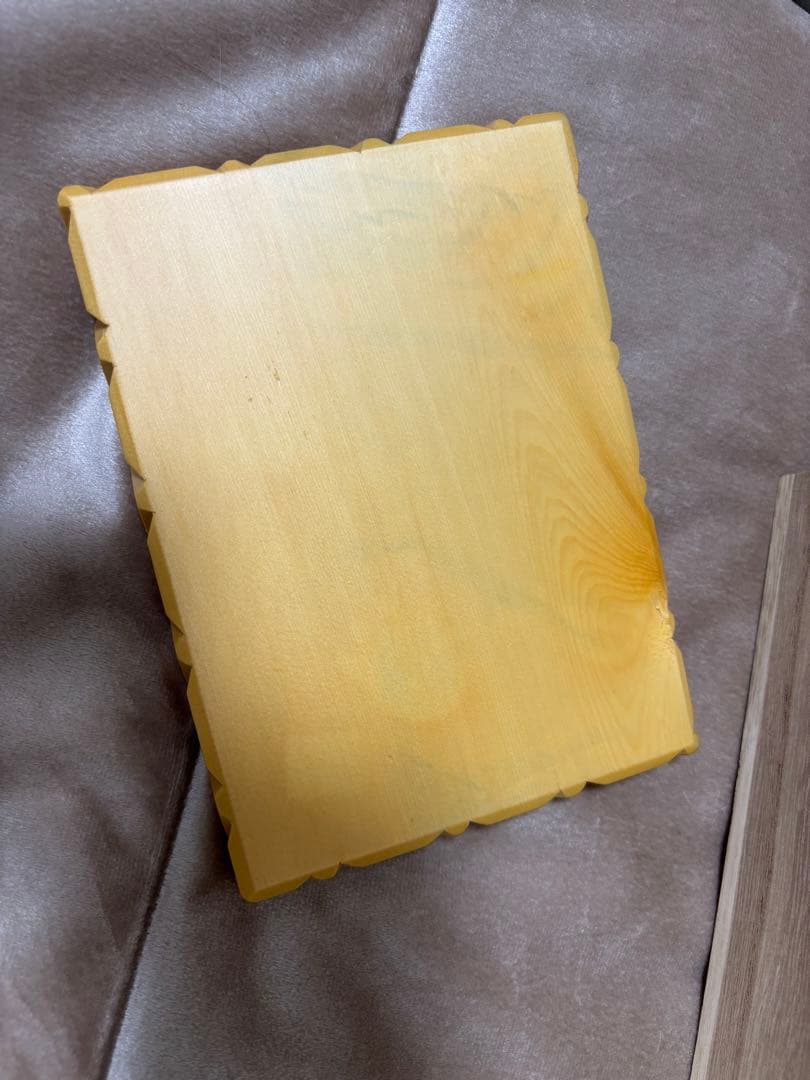 ポケモン 木彫り リングマ コイキング