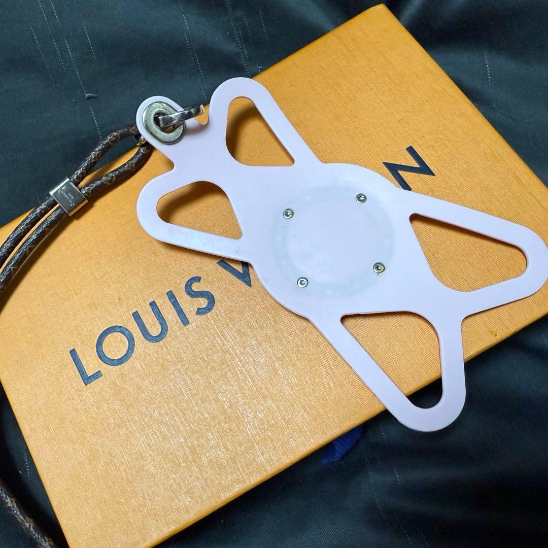 ルイヴィトン フォンフォルダー