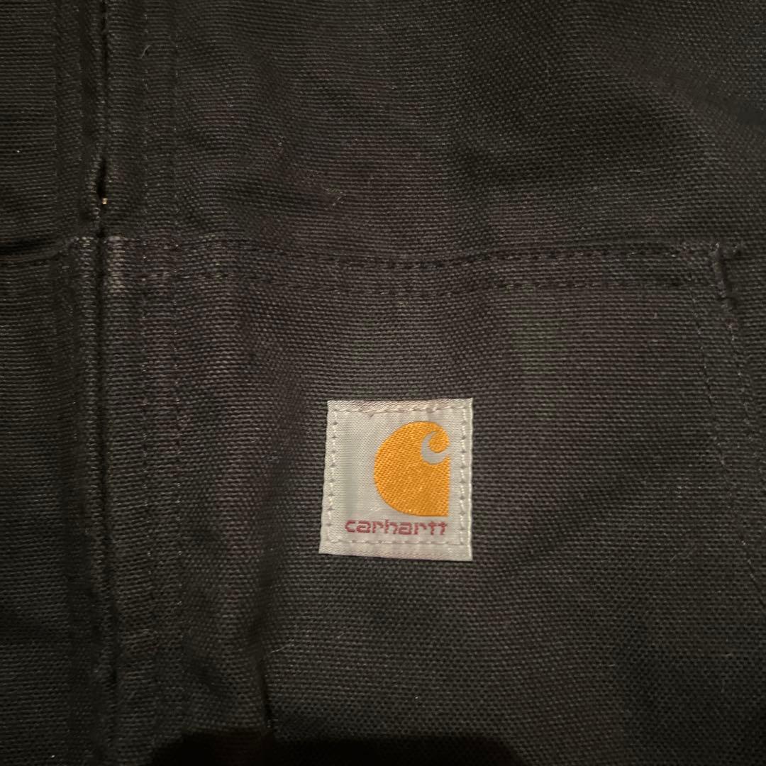 Carhartt アクティブジャケット　黒