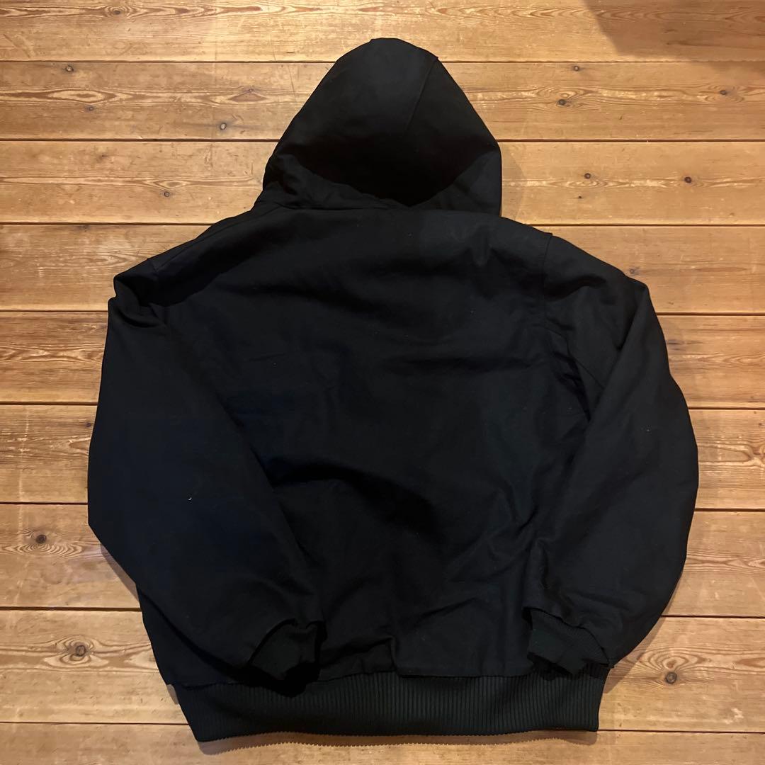 Carhartt アクティブジャケット　黒