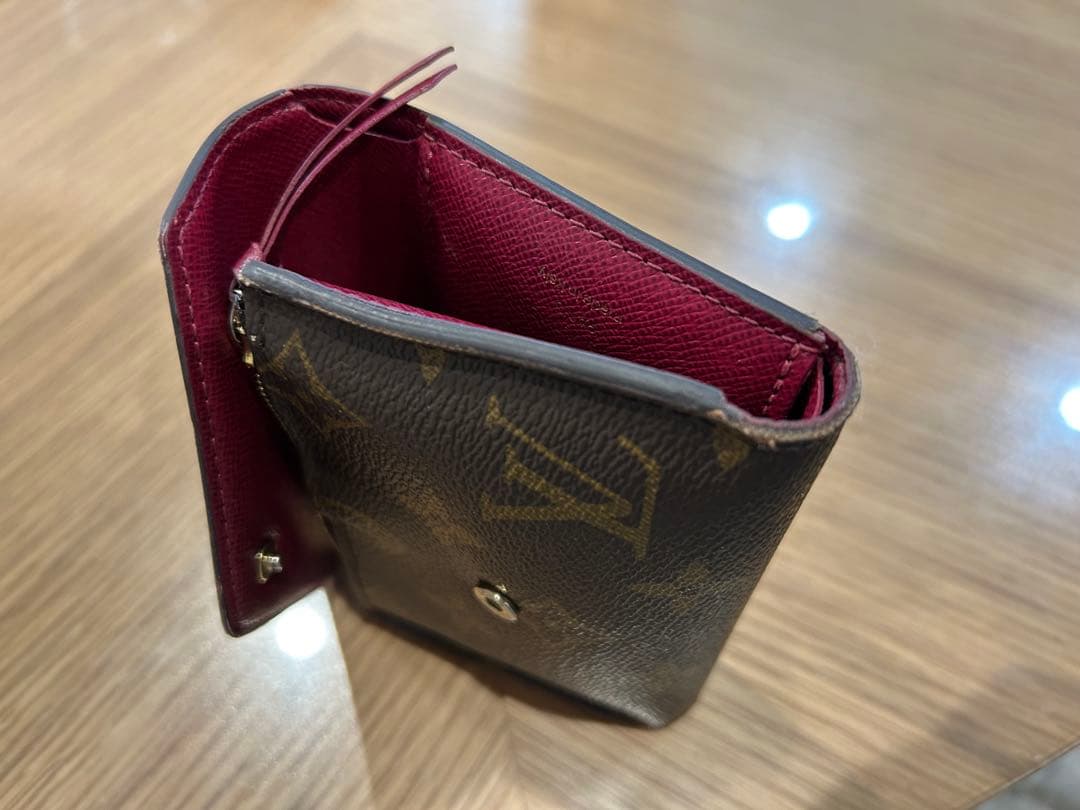 【sale】Louis Vuitton モノグラム ヴィクトリーヌ　三つ折り財布
