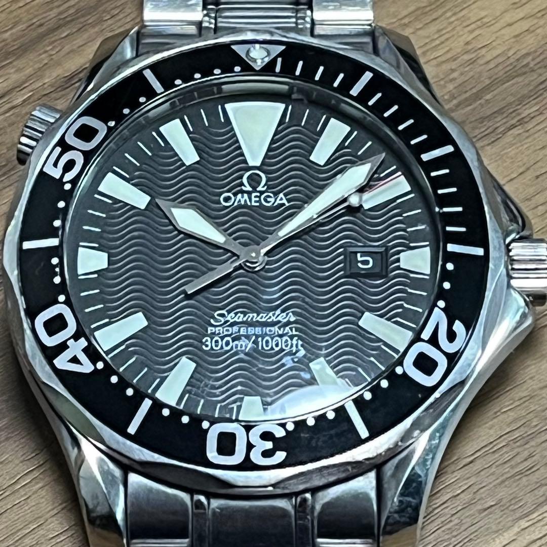オメガ　シーマスター　クォーツ稼働中