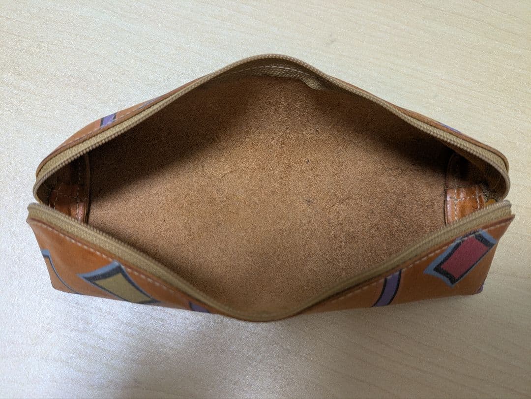 イルビゾンテ　ペンケース