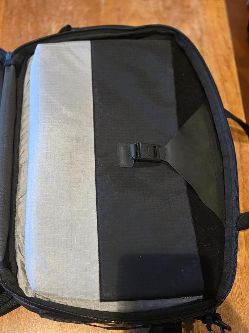 【希少・初期型】BLACK EMBER FORGE20 MAX / 800D素材