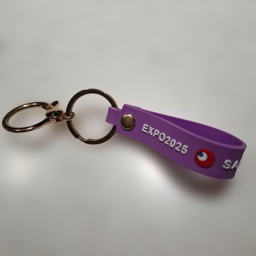 万博 クロミ 立体マスコットストラップキーホルダー ミャクミャク クロミ キティ