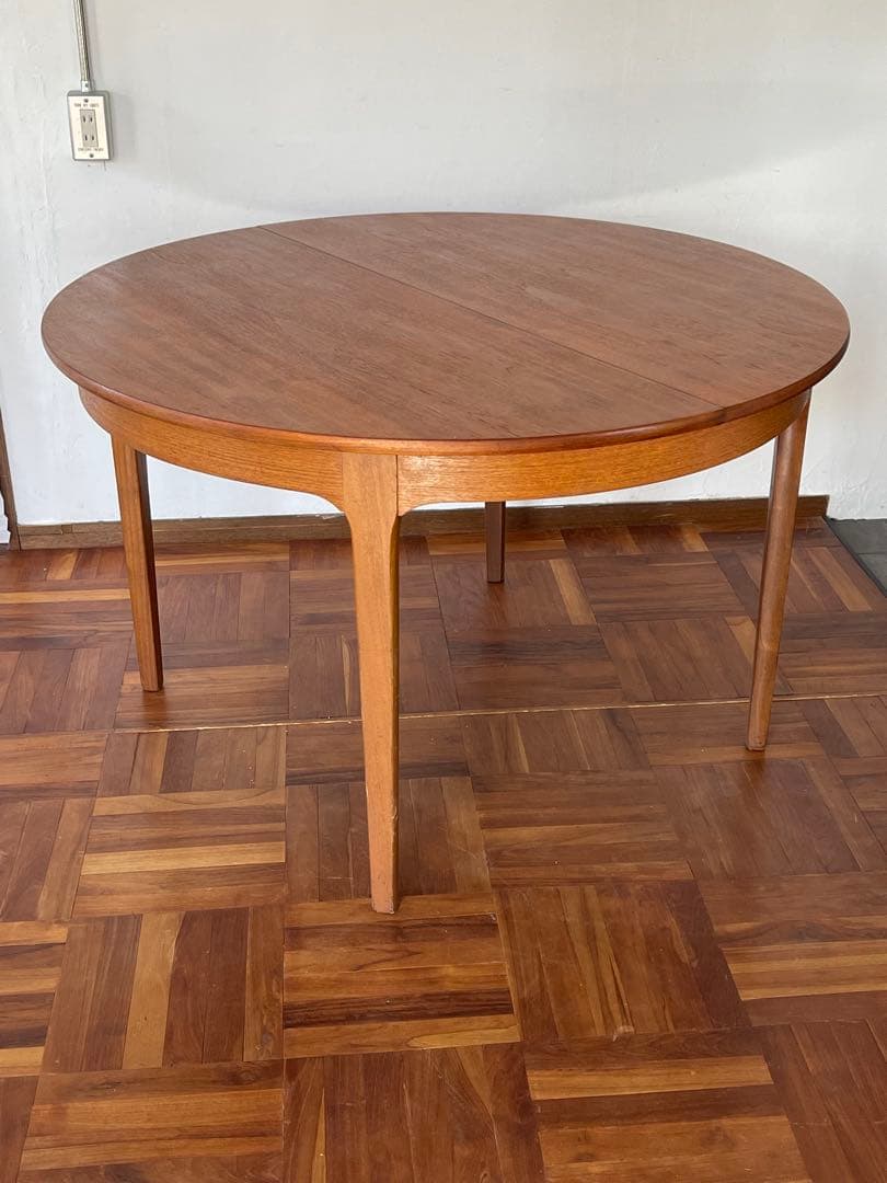 イギリス ヴィンテージ Nathan ラウンド エクステンション テーブル