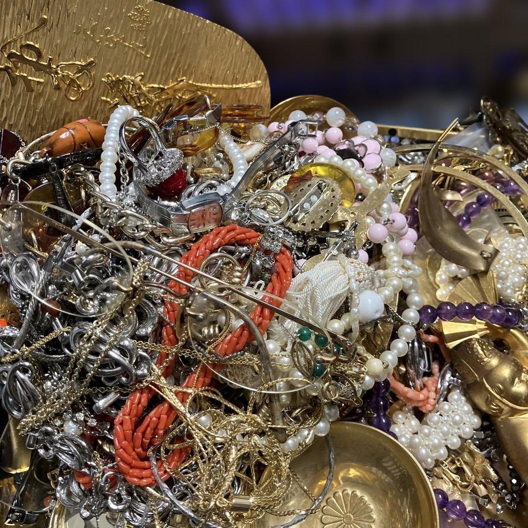 遺品整理ジュエリー 【14kg‼️】まとめ売り【1】