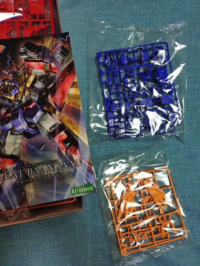 コトブキヤ　勇者シリーズ　グレートバーンガーン＆マッハスペリオンセット