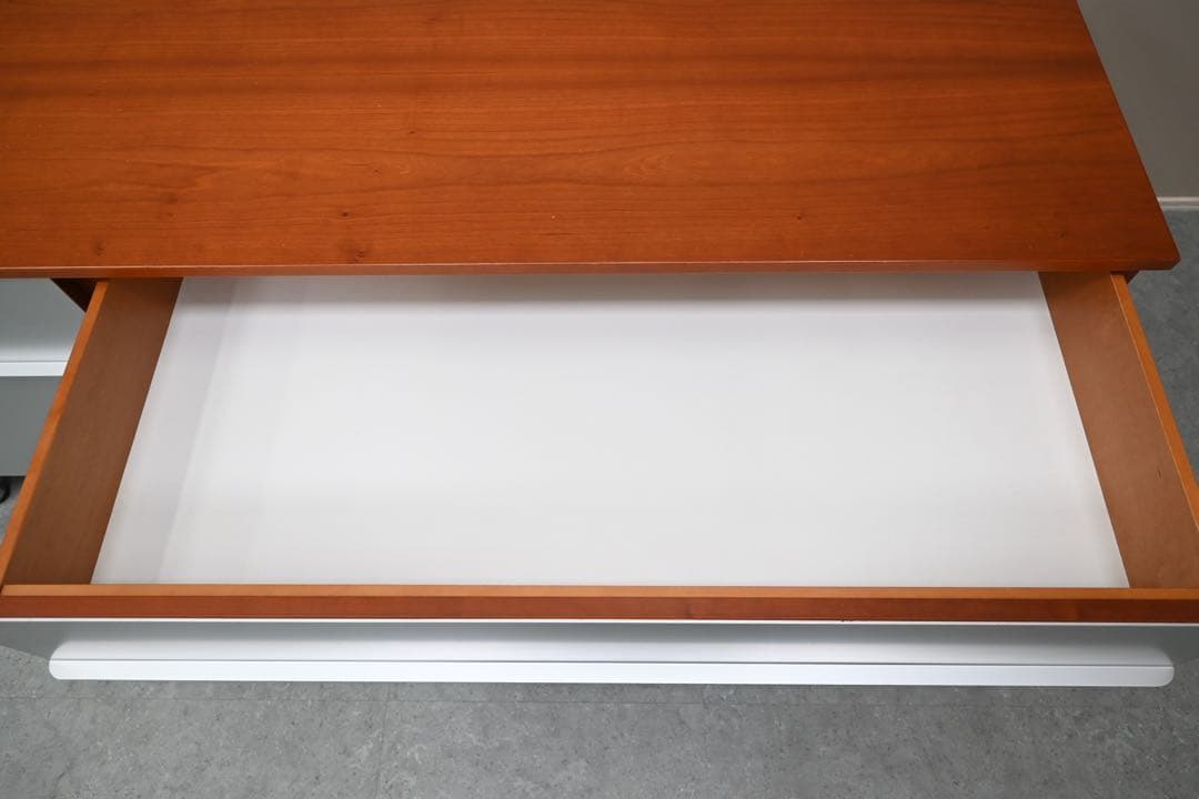 DePadova デパドヴァ カッシーナ SHINE シャインサイドボード