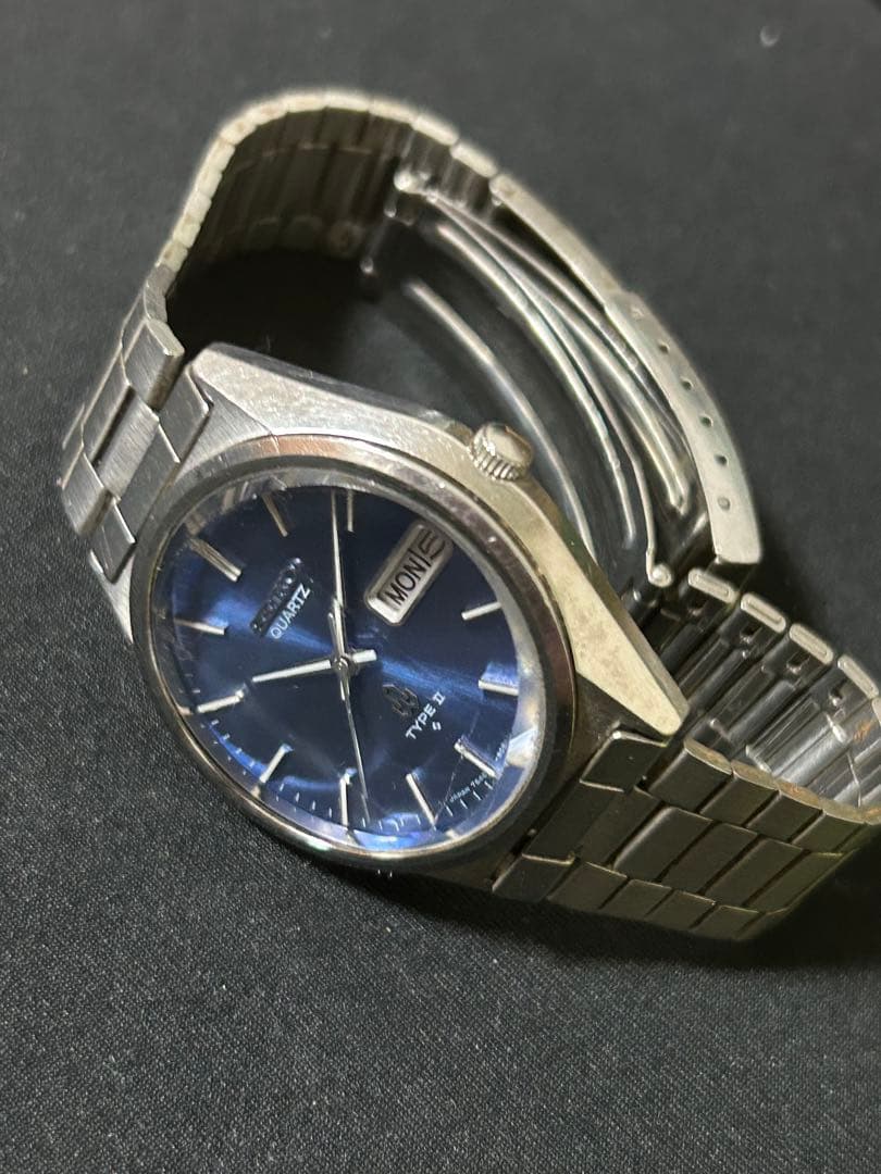 SEIKO タイプII. レトロクォーツ カットガラス　ブルー　稼働品