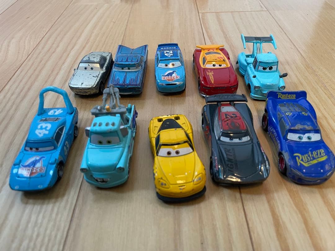 ディズニー・ピクサー カーズ　CARSミニカー34台セット