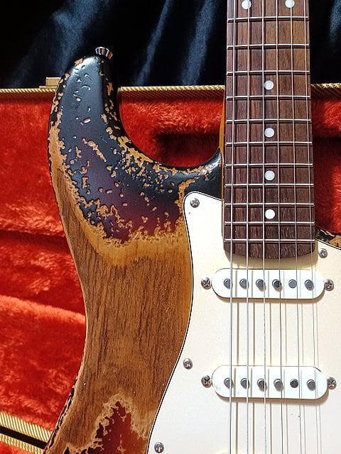 ★Custom HardRelic Sunburst StratocasterⅡ