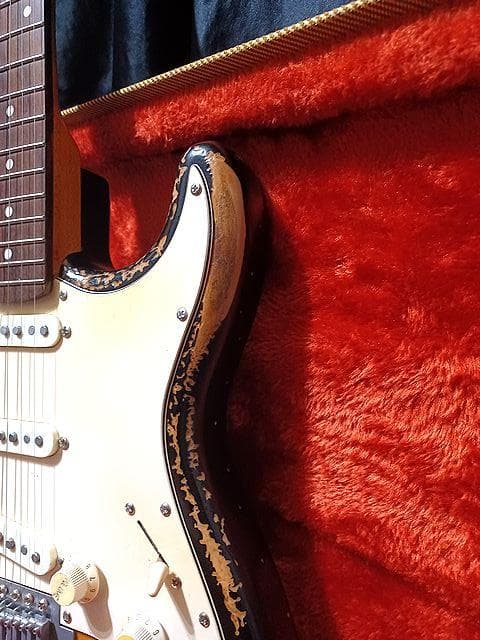 ★Custom HardRelic Sunburst StratocasterⅡ