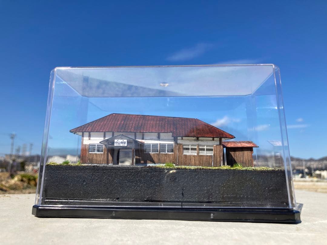 線路の無い鉄道模型　国鉄風駅舎