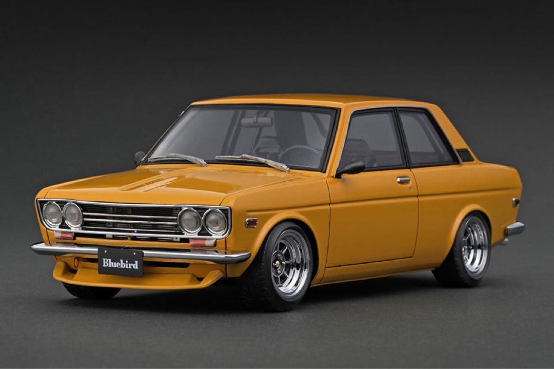 ミニカー IG3304 1/18 Datsun Bluebird (510) Brown