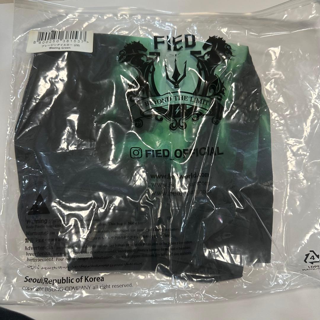 FIED サーフパンツサイズ28 新品