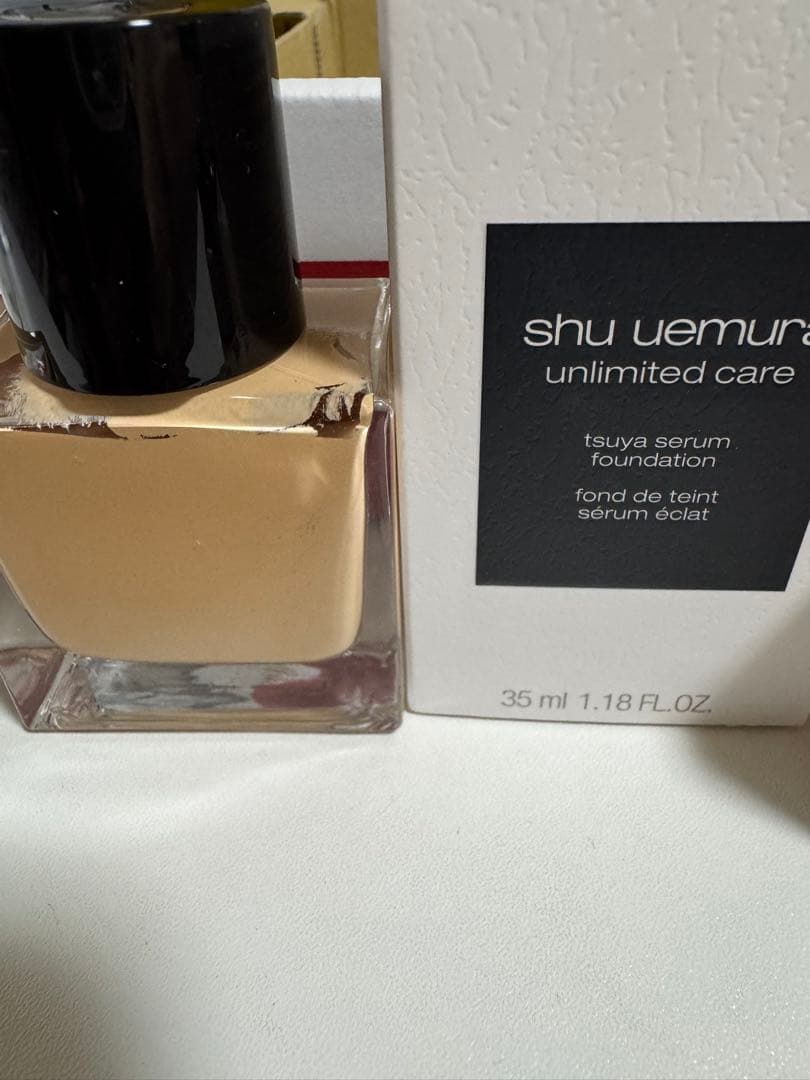 shu uemura unlimited ファンデ2種、モチバーム、ブラシセット