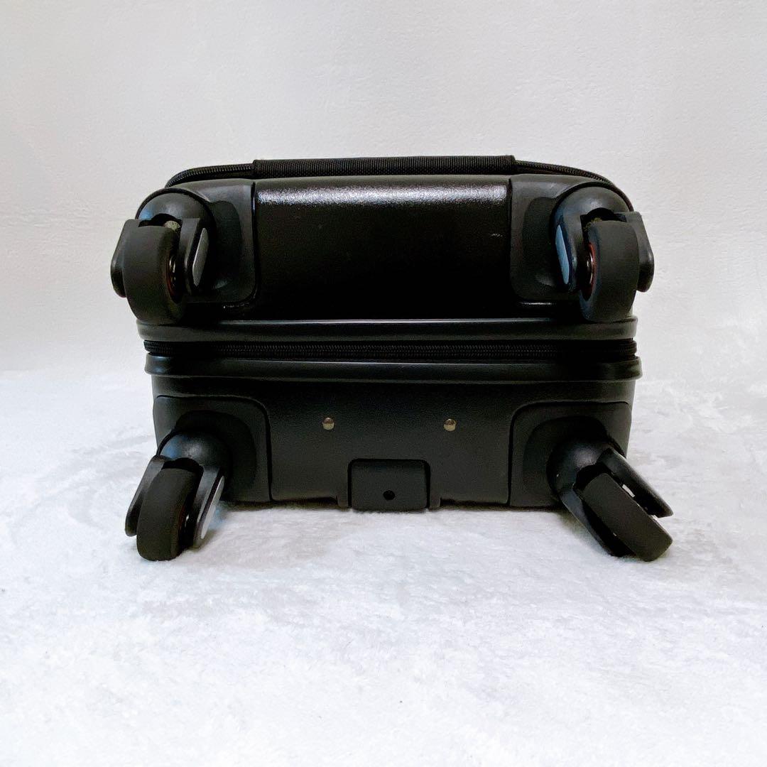 FREQUENTER　4輪キャリーケース　CLAM　23L　静音　機内持込　黒