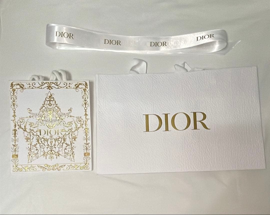 Dior Caro Veronia ウォレット カナージュ カーフスキン