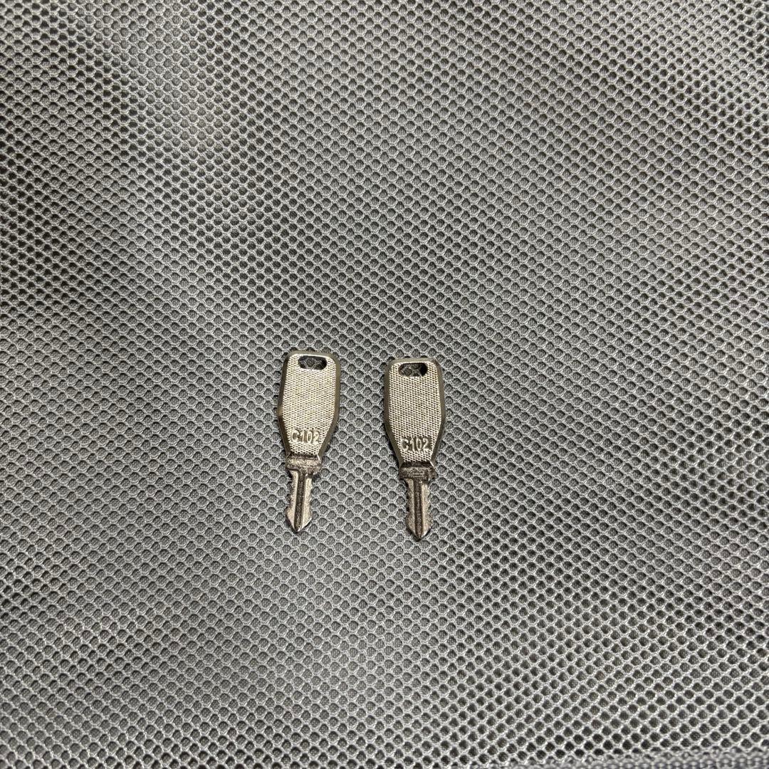 無印良品　バーを自由に調節できる　ハードキャリーケース 36L黒