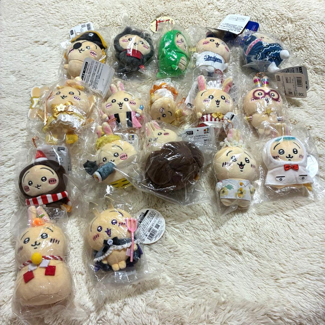 ちいかわうさぎ　推し卒　ぬいぐるみ&マスコット35個　公式多めブライズ　ガチャ