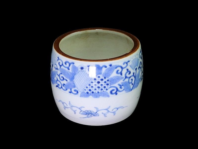 古伊万里　染付　花に唐草の図　火入れ　E613AS-fbqh