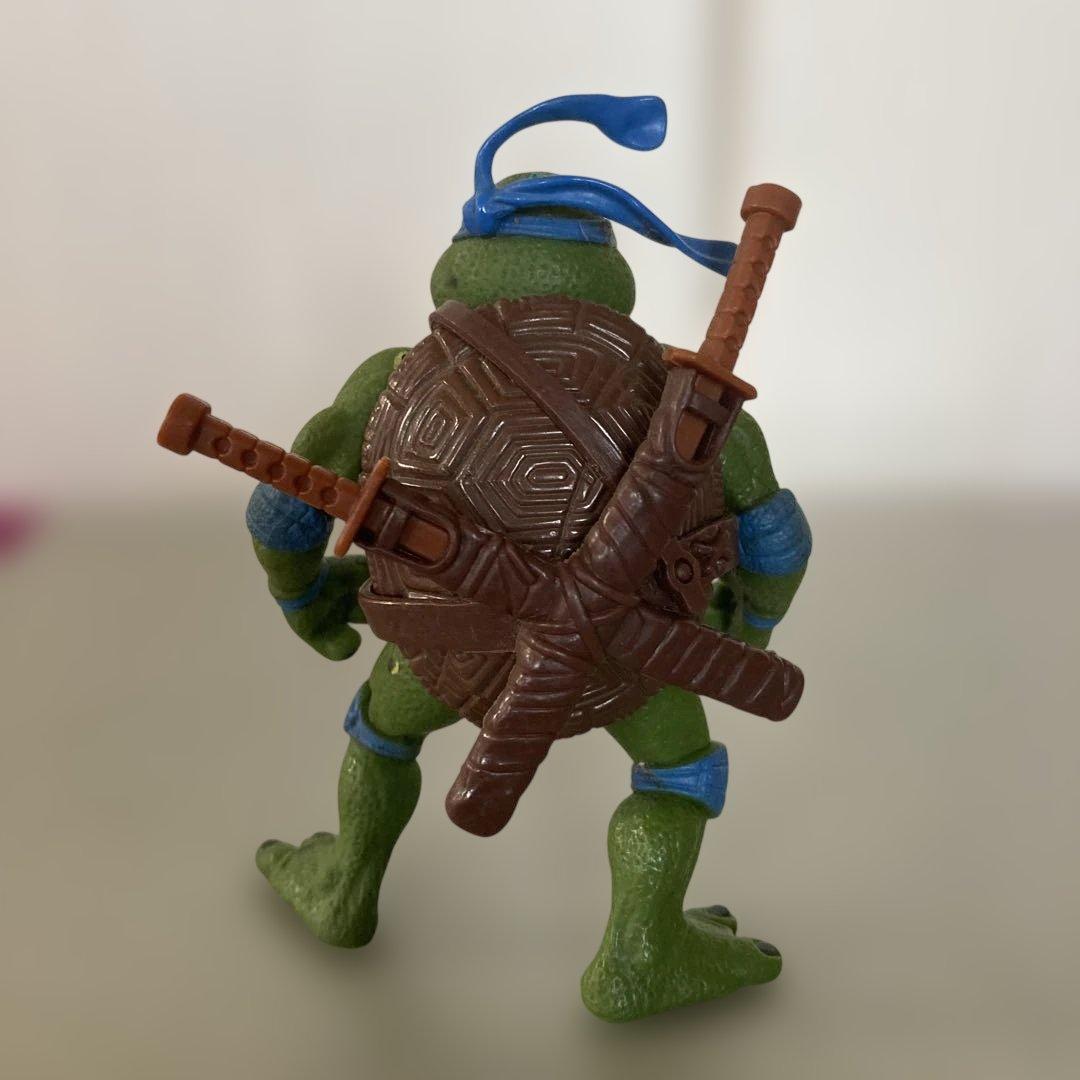 タートルズ フィギュア ムービースター レオナルド 1992年