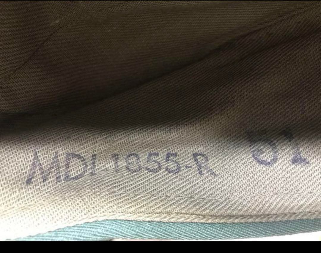 実物　東ドイツ軍制帽２個セット