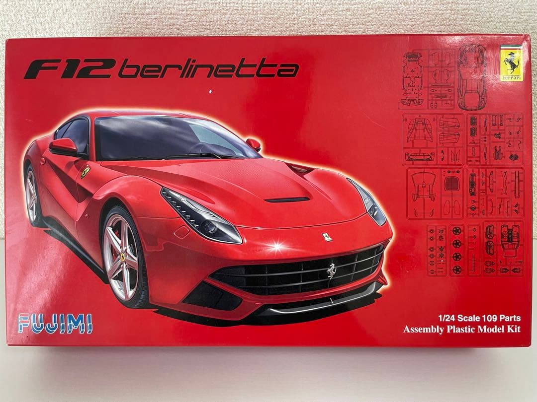 絶版 フジミ フェラーリ F12 ベルリネッタ 1/24 berlinetta