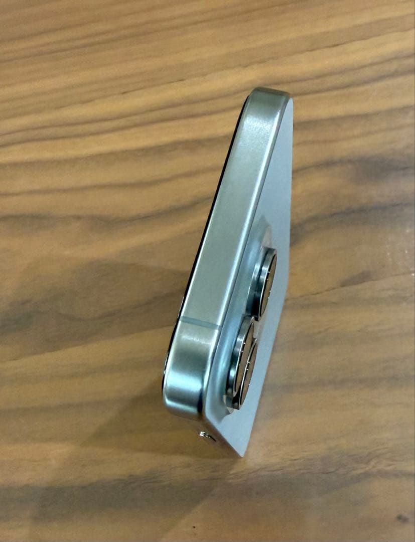 SIMフリー iPhone 15 Pro 256GB