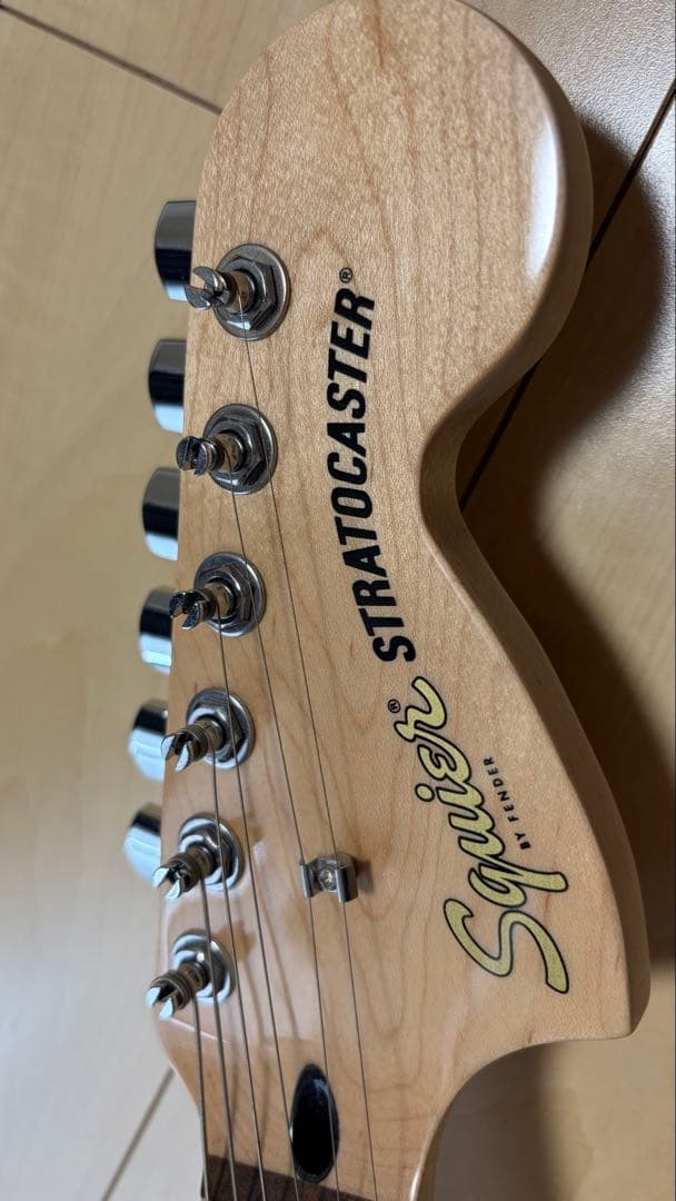 ギター Squier by Fender Affinity Stratocaster