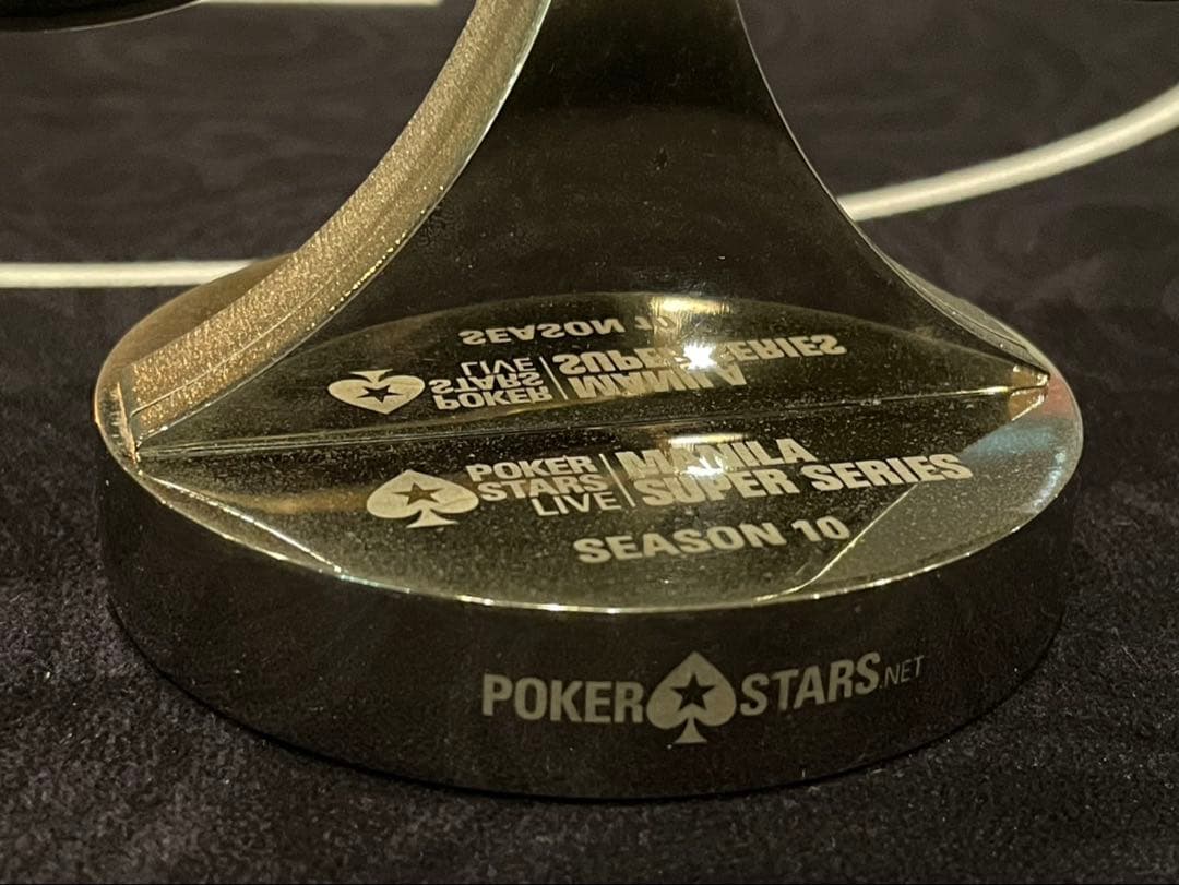 MANILA SUPER SERIES SEASON10 優勝トロフィー