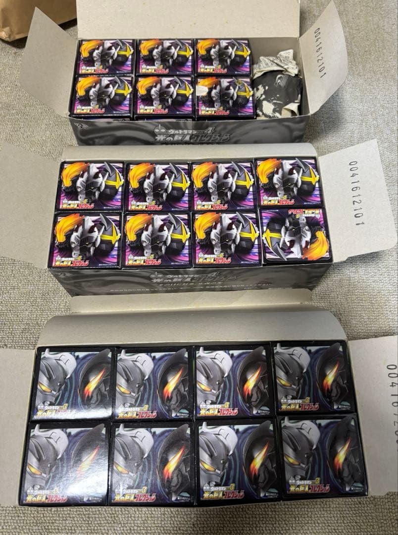 内袋未開封　マスコレ　ウルトラマンvol.3 vol.4 光る巨人コレクション