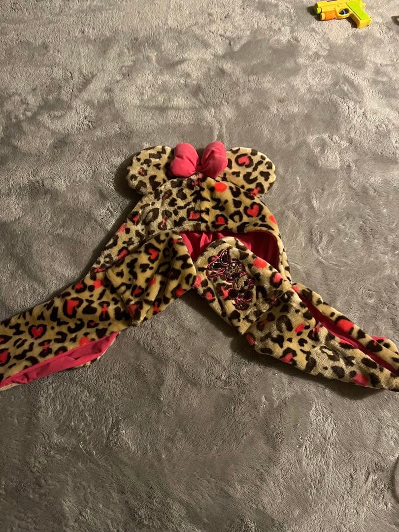 ヒョウ柄ミニーマフラーキャップ♡