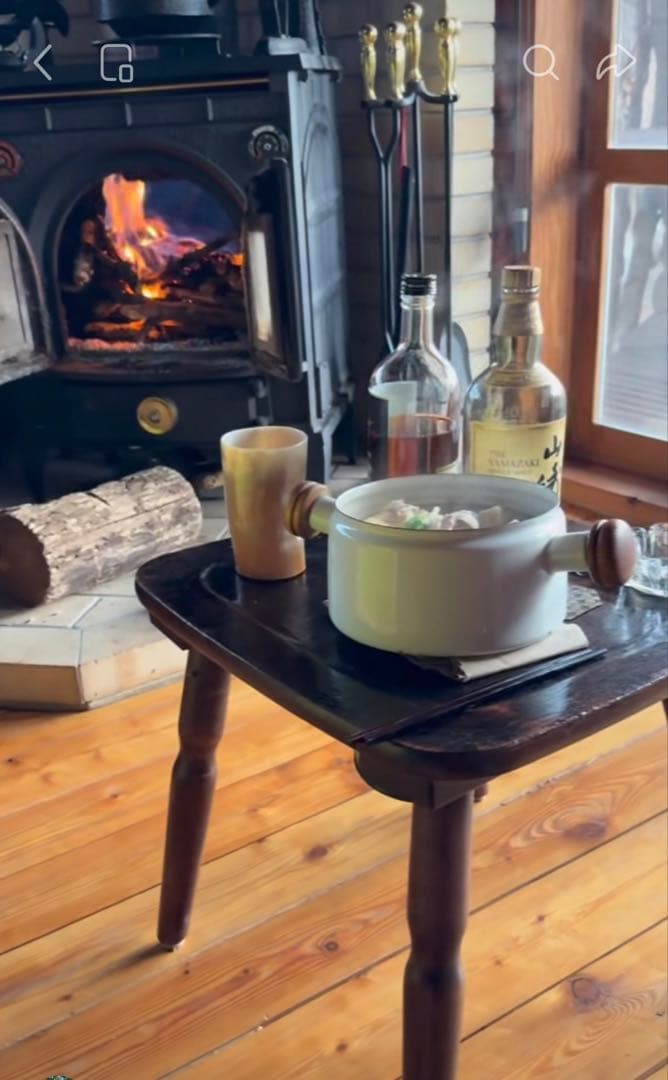 新品鋳鉄薪ストーブ 屋外吸気可能 室内空気を消費しにくい設計 耐熱ガラス 高蓄熱